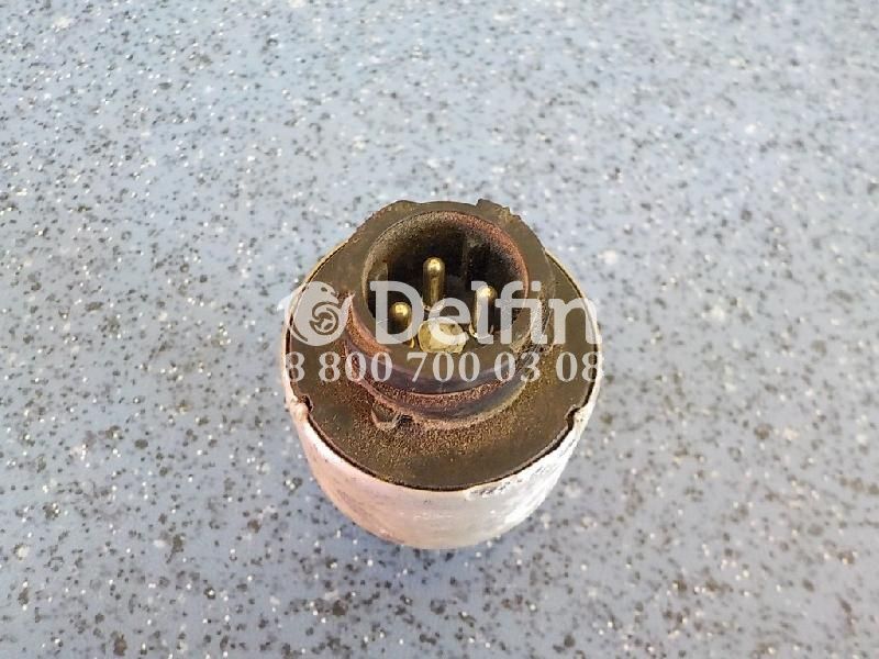 1541703 Датчик давления Scania