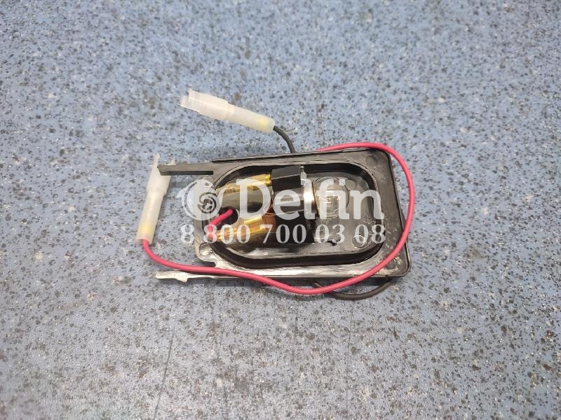 1338428 Габаритный фонарь Volvo