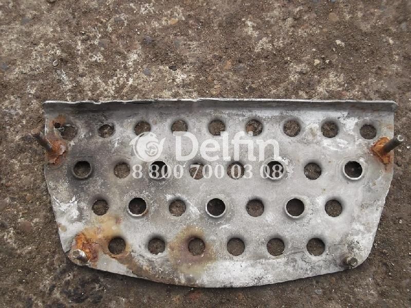 81615105187 Подножка MAN