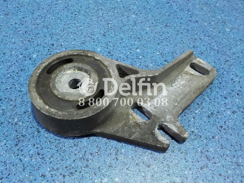 1492746 Кронштейн радиатора левый Scania 5 б/у