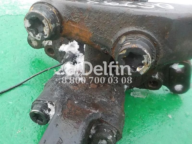 7182183 Поворотный кулак Iveco