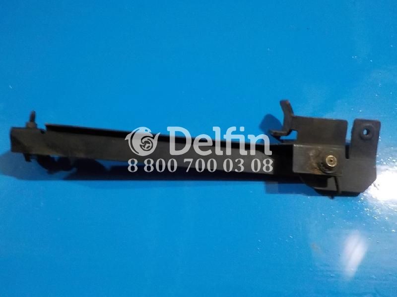 7420820039 Кронштейн радиатора верхний Renault