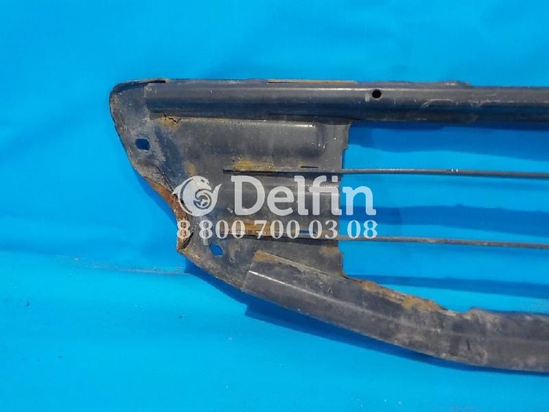 82208512 Ступень радиаторной решетки Volvo (Уценка)