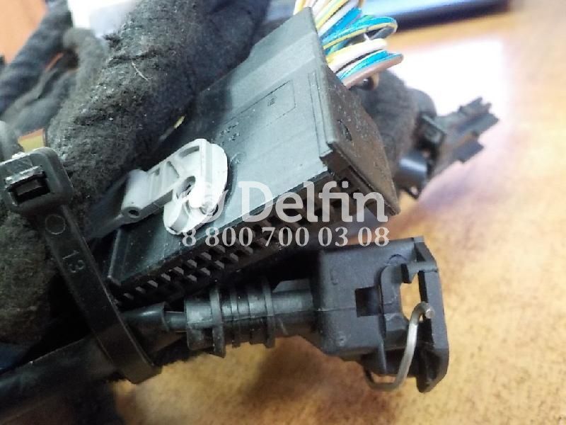 9305403810 Жгут электропроводки двери LH Mercedes Benz