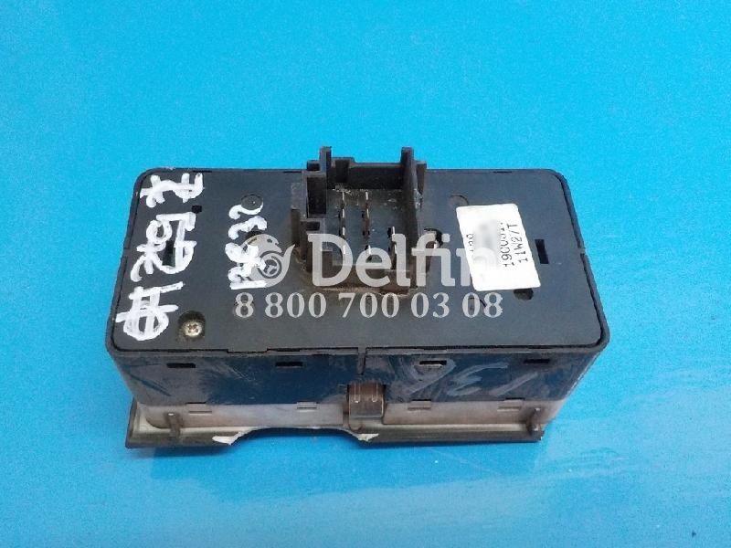 1900317 Кнопка включения аварийки на запчасти Scania