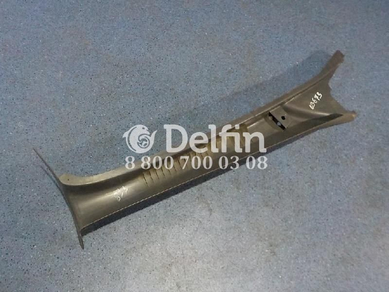 20760124 Панель стойки Volvo