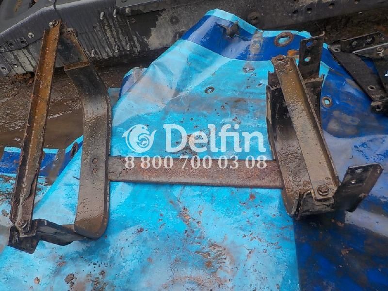 1692880 Крепление бака мочевины DAF