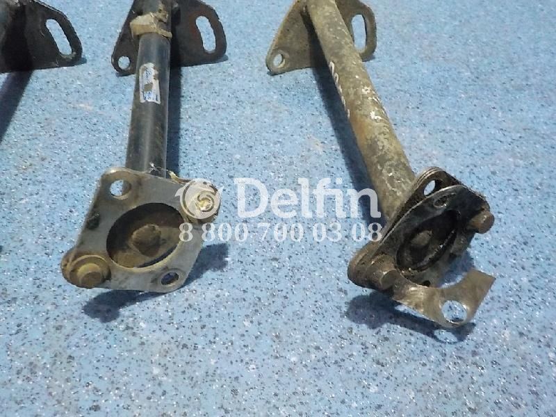 1379621 Трубка кулисы Scania