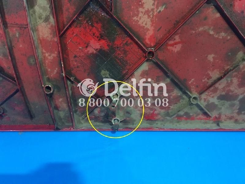 1532455 Боковой спойлер левый Scania (CP19N, Цвет красный) (Уценка)