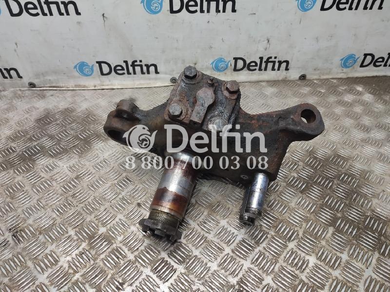 1895933 Повортный кулак правый RH Scania