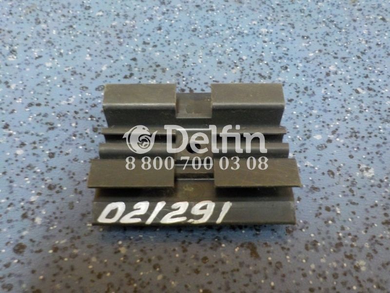 81637040021 Зажим обшивки потолка MAN