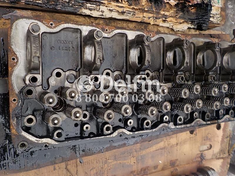 7421576296 Головка блока цилиндра Renault