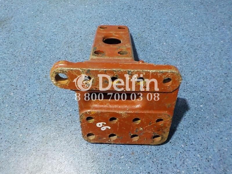 500374824 Кронштейн траверсы LH Iveco