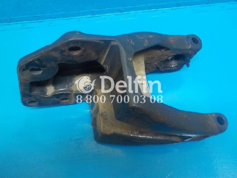 1528325 Кронштейн передней рессоры LH Scania