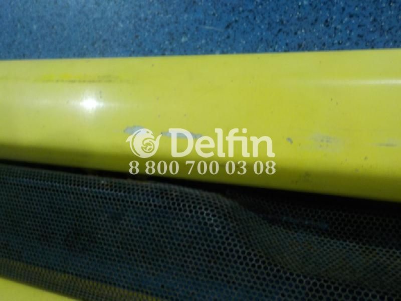 1875843 Облицовка радиатора (в сборе с сетками) Scania