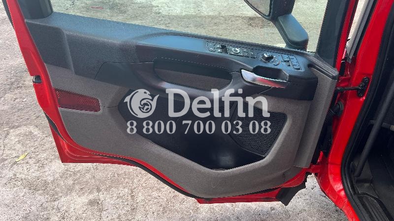 2104585 Кабина Scania 6 P-серия CP20H (Красный цвет)