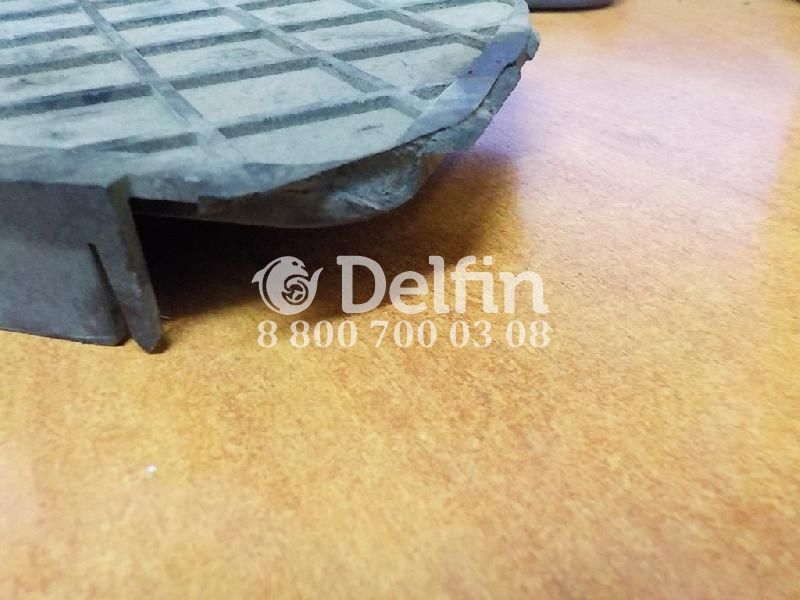 8171379 Крышка рычага переклчения передач Volvo (Уценка)