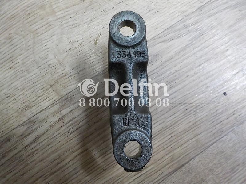 1334195 Кронштейн крышки КПП Scania