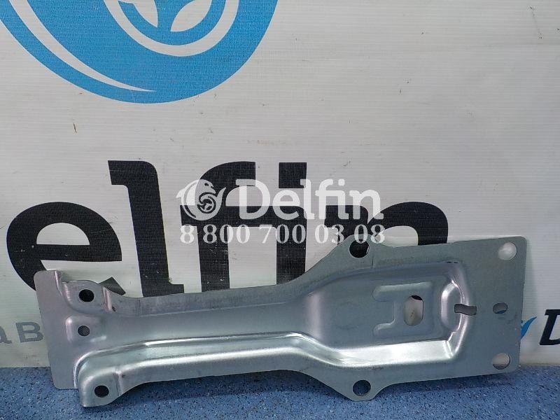 2044937 Усиление Scania 6 серии (Н)