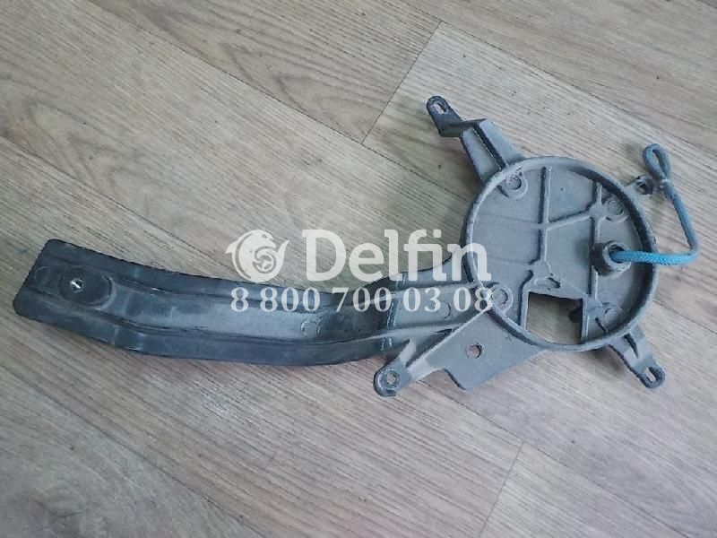 1396552 Кронштейн зеркала Scania