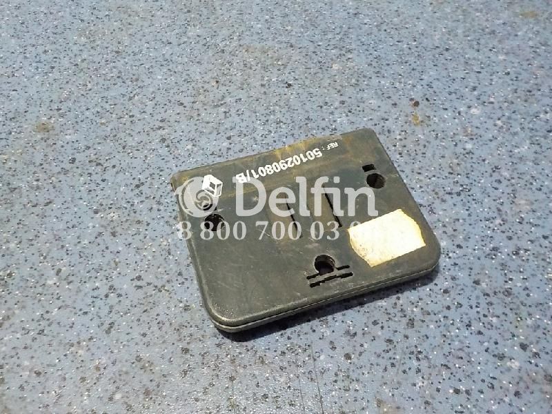 5010290801 Зажим козырька Renault