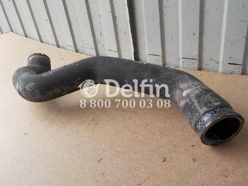 1445011 Патрубок радиатора Scania