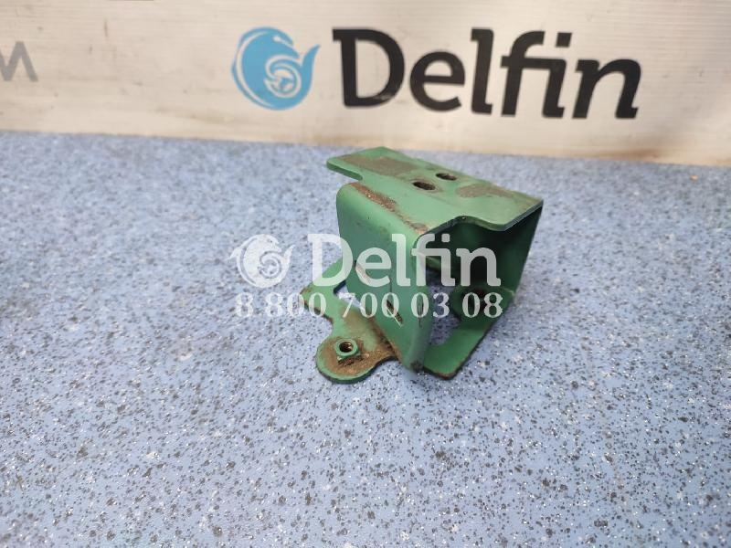 8172528 Кронштейн Volvo