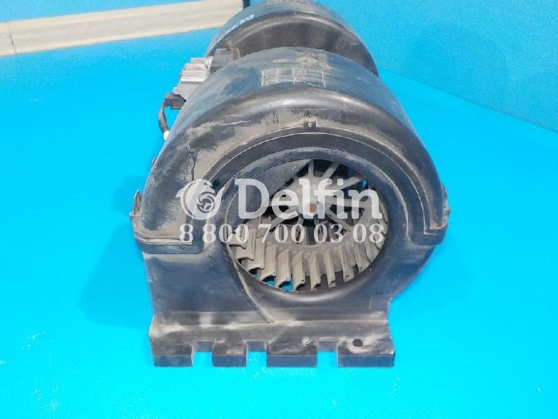 81619306098 Моторчик отопителя в сборе с крыльчаткой MAN (Уценка)