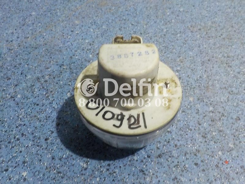 81253206118 Поворотник, белый MAN