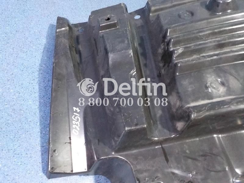 81612300213 Крыло внутри левое LH MAN (Уценка)