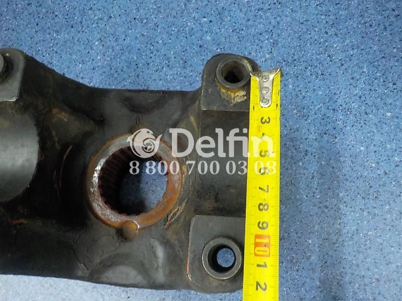 1319646 Вилка кардан. шарнира Scania