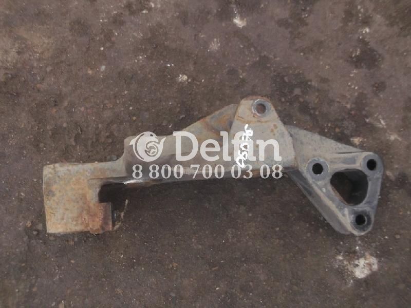21046164 Кронштейн крепления передней рессоры RH Volvo