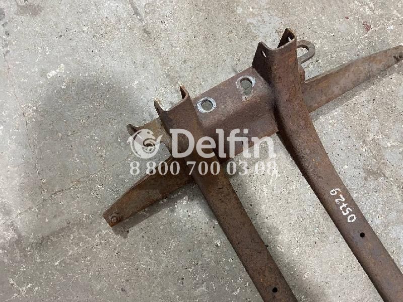 7420974347 Кронштейн глушителя Renault