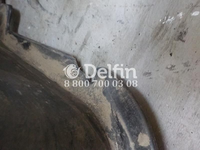 81614700035 Обшивка передней стенки MAN (Уценка)