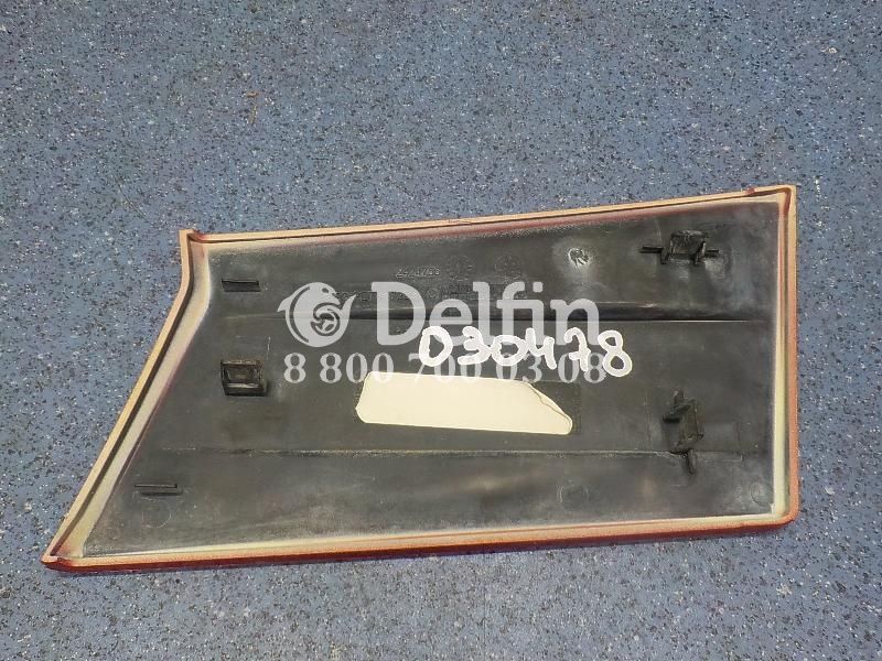 2424756 Панель облицовки радиатора Scania 6 серии (Цвет красный)