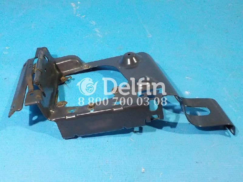 1821153 Кронштейн бампера Scania