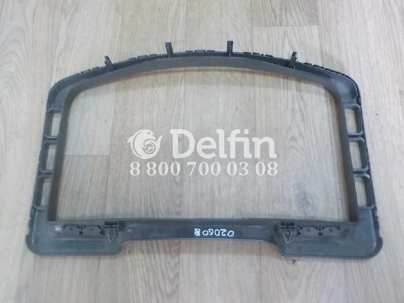 81617016357 Рамка комбинации приборов MAN