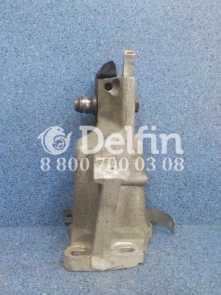 2405511 Правый кронштейн крепления торсиона кабины Scania