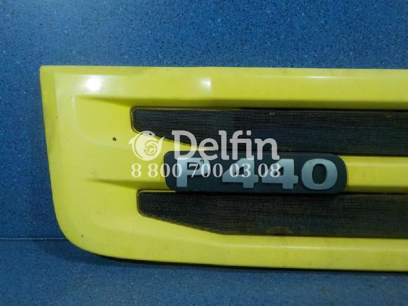 1875843 Облицовка радиатора (в сборе с сетками) Scania