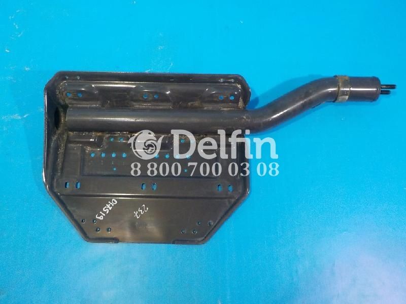 1725675 Кронштейн брызговика LH Scania