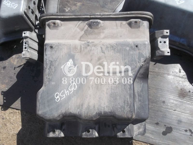 504008525 Бардачок кабины Iveco