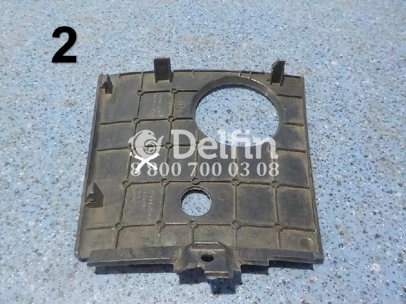 3175707 Крышка передней панели Volvo (Уценка)