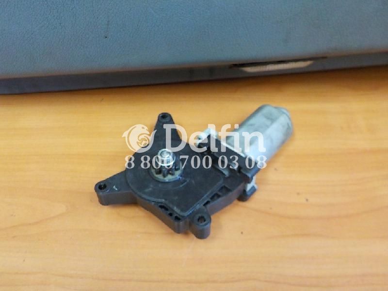 A9437205400 Обшивка двери со стороны водителя в сборе со стеклом LH Mercedes Benz