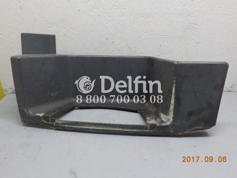 81615100741 Нижняя подножка LH MAN (Уценка)