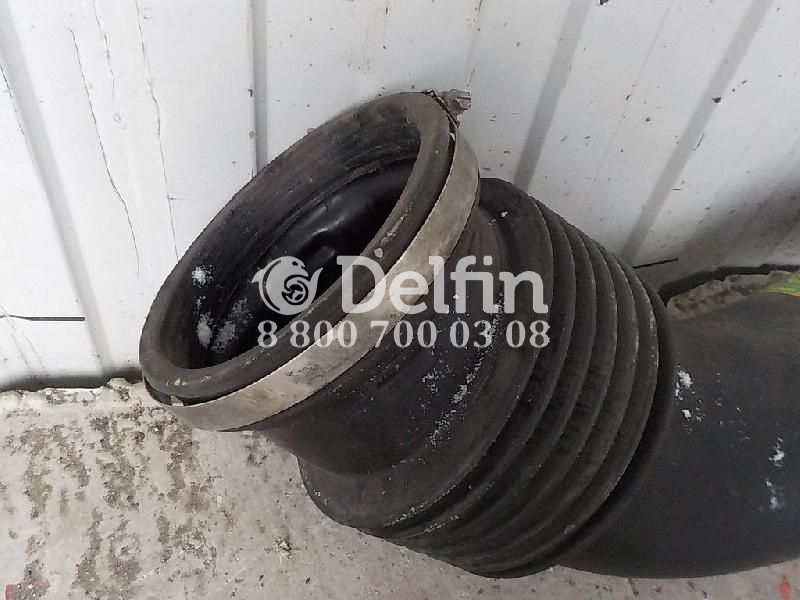 1472584 Патрубок воздушного фильтра Scania