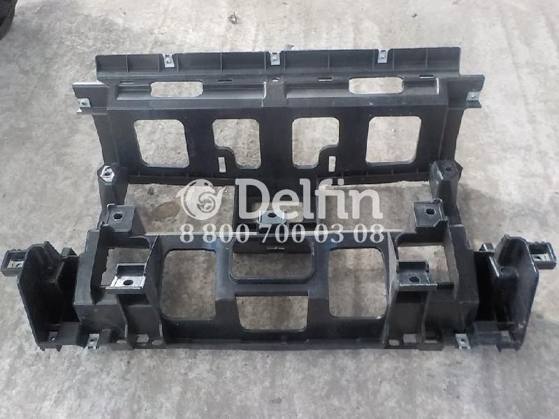 81617016316 Несущая балка средняя часть (пластик) MAN