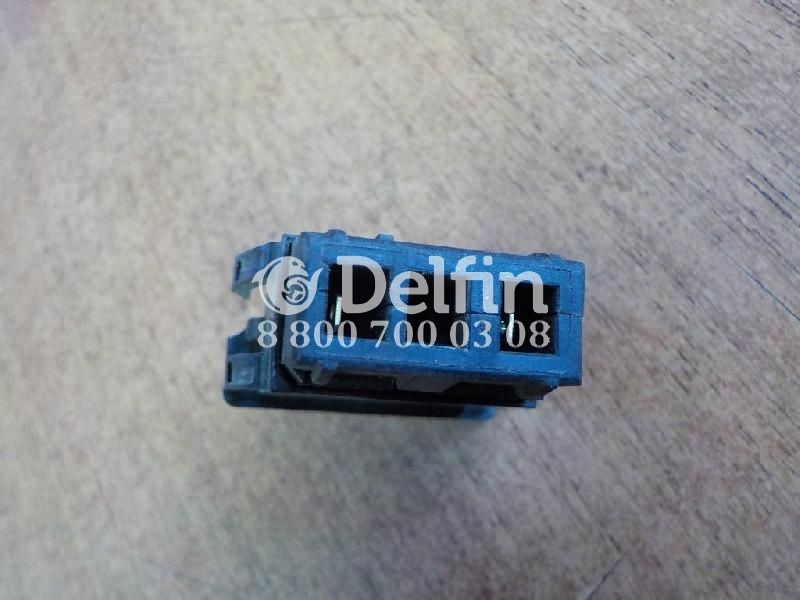 5010480062 Выключатель концевой Renault (Уценка)