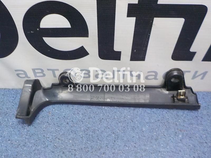 2570173 Накладка подножки левая Scania 6 б/у