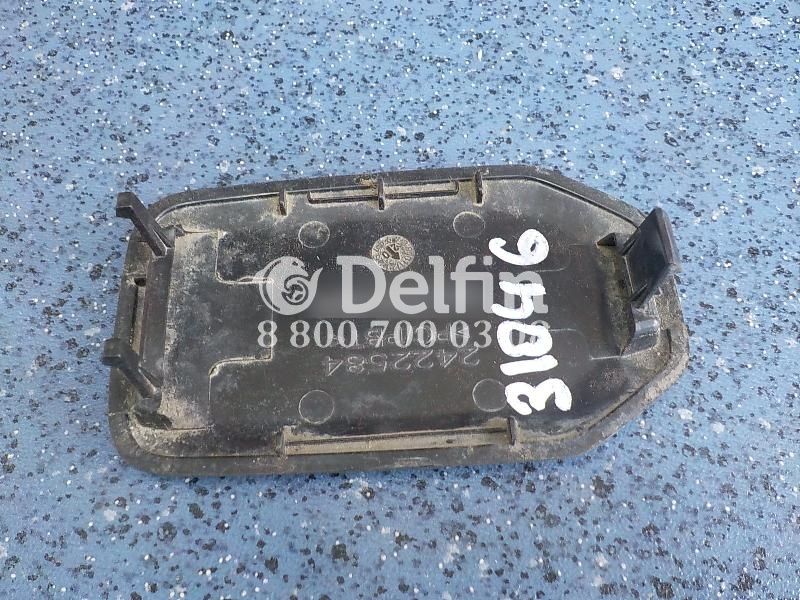 2422584 Крышка правая RH CS Scania 6 серии