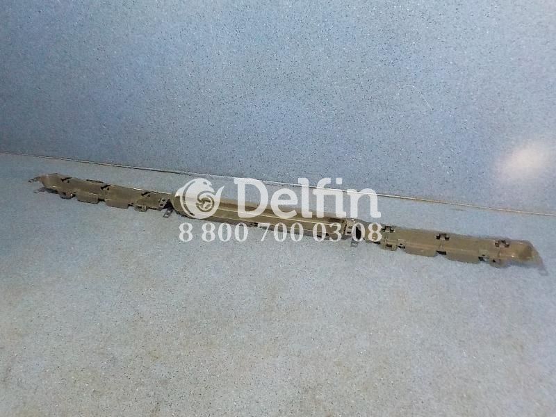 1770315 Рукоятка верхнего вещевого отделения Scania